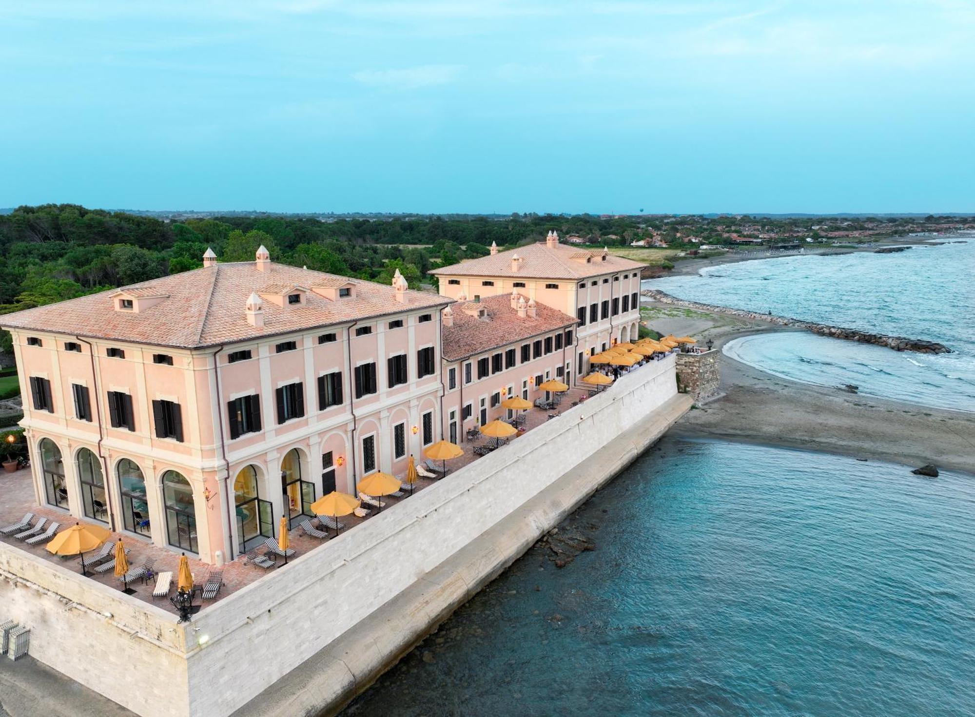 La Posta Vecchia Hotel Ladispoli Exterior foto